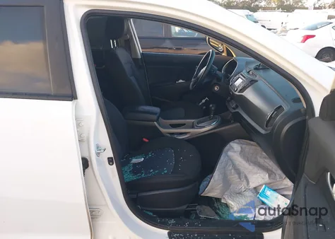 2015 Kia Sportage Lx z USA, uszkodzony, nr VIN KNDPB3AC4F7718850